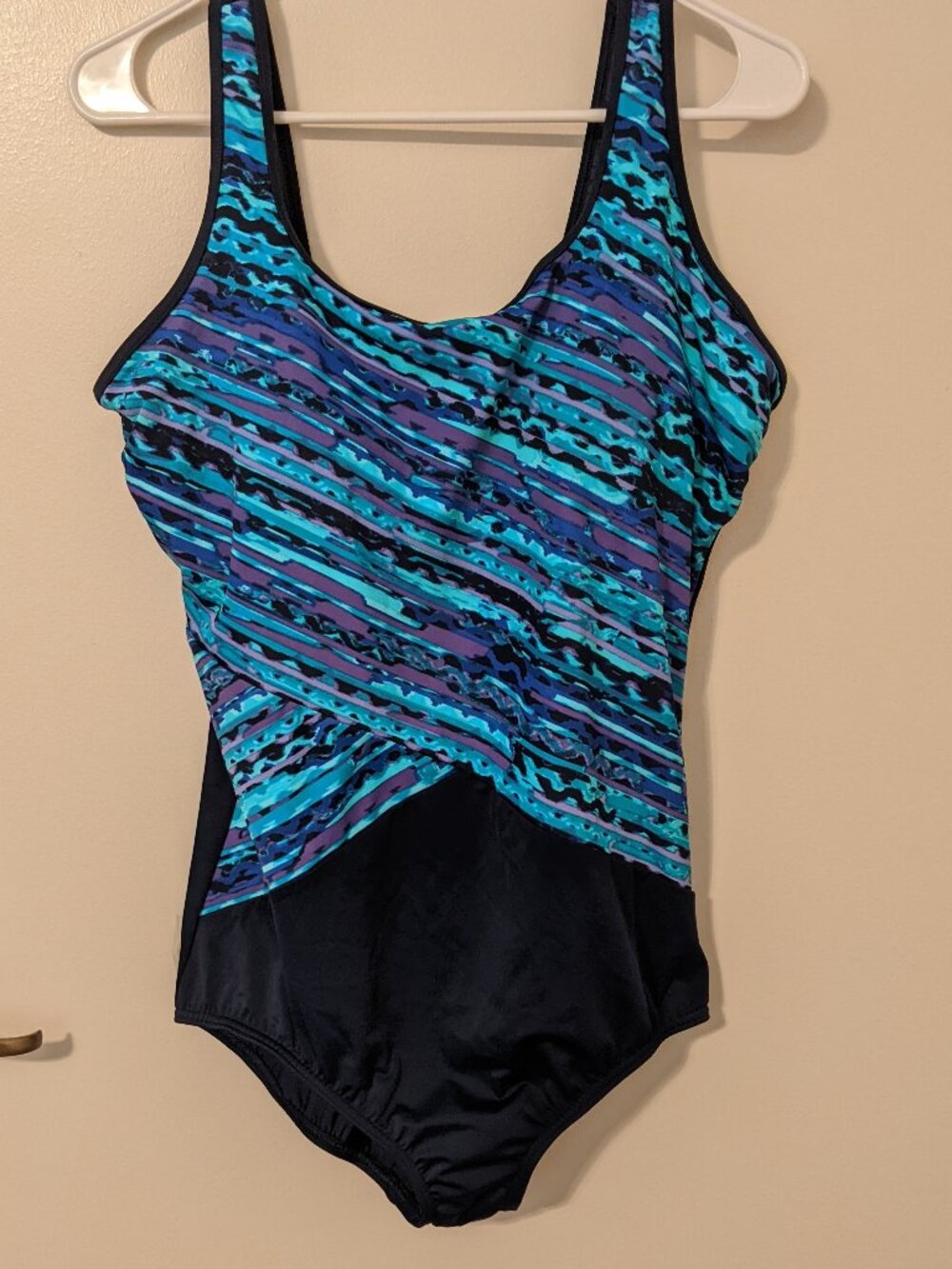 Lands End Womens Swimsuit Size 16 DD One Piece Blue Ombre Tugless